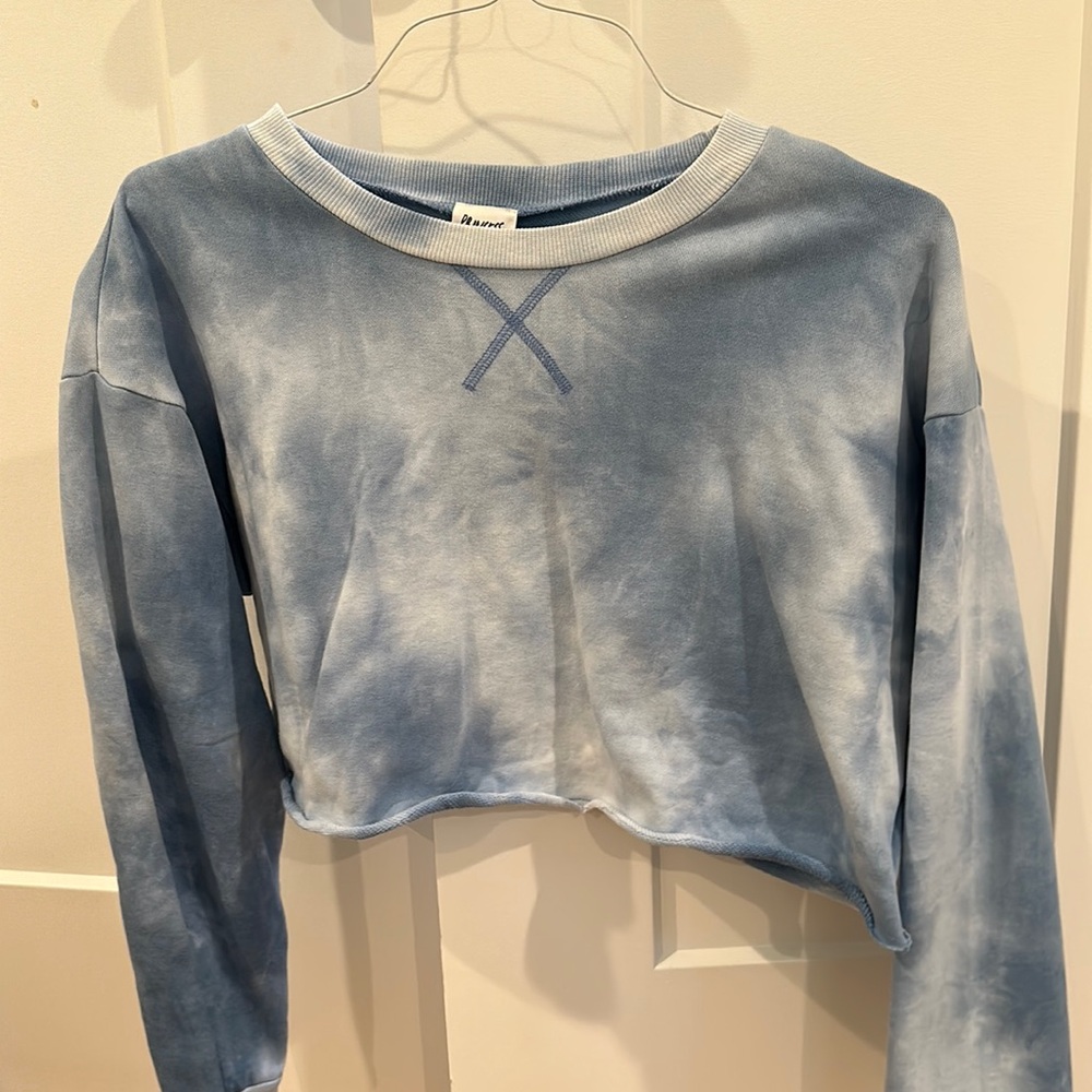 Princess Polly blue tiedye cropped sweatshirt